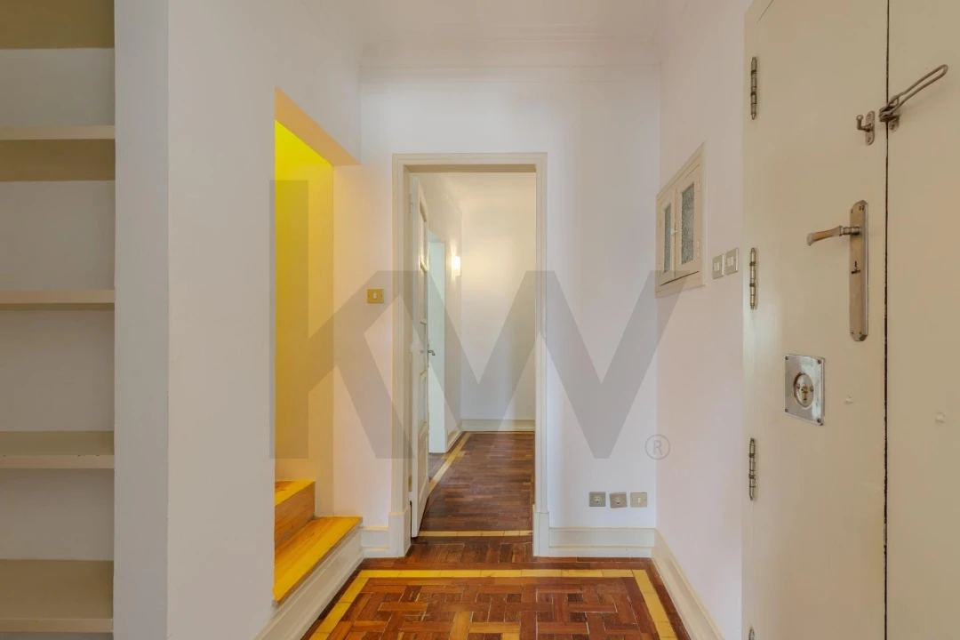 Apartamento T4 para Arrendamento em Areeiro Foto 19