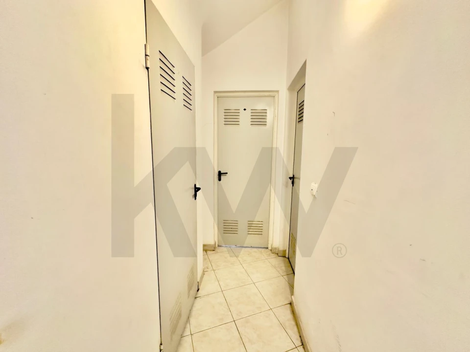 Apartamento T2 para Venda em São Domingos de Rana Foto 25