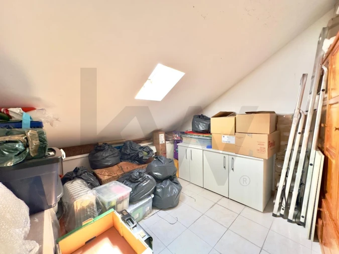 Apartamento T2 para Venda em São Domingos de Rana Foto 26