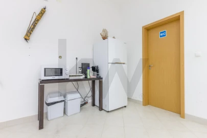 Loja para Arrendamento em Quinta do Conde