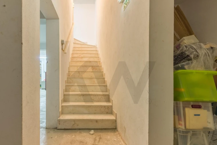 Loja para Arrendamento em Quinta do Conde Foto 13