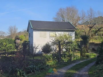 Moradia T3 para Venda em Beiral do Lima