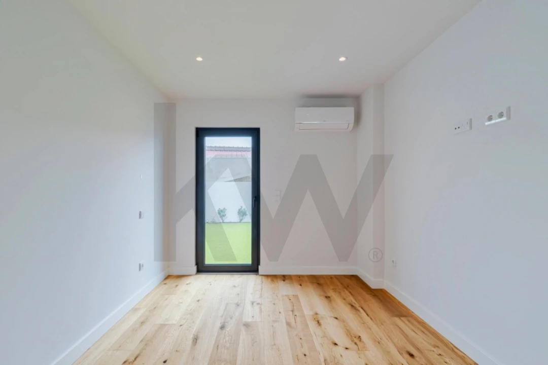 Apartamento T1 para Venda em União das Freguesias de Setúbal Foto 18