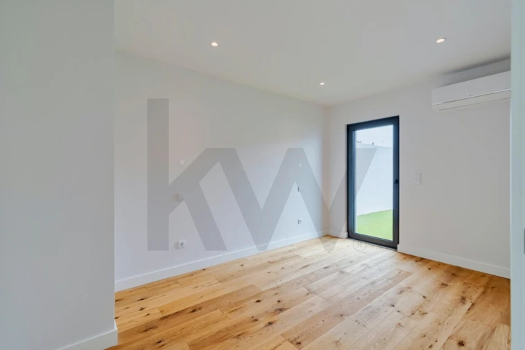 Apartamento T1 para Venda em União das Freguesias de Setúbal Foto 17