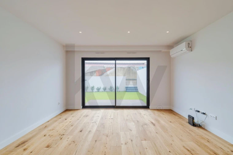 Apartamento T1 para Venda em União das Freguesias de Setúbal Foto 10