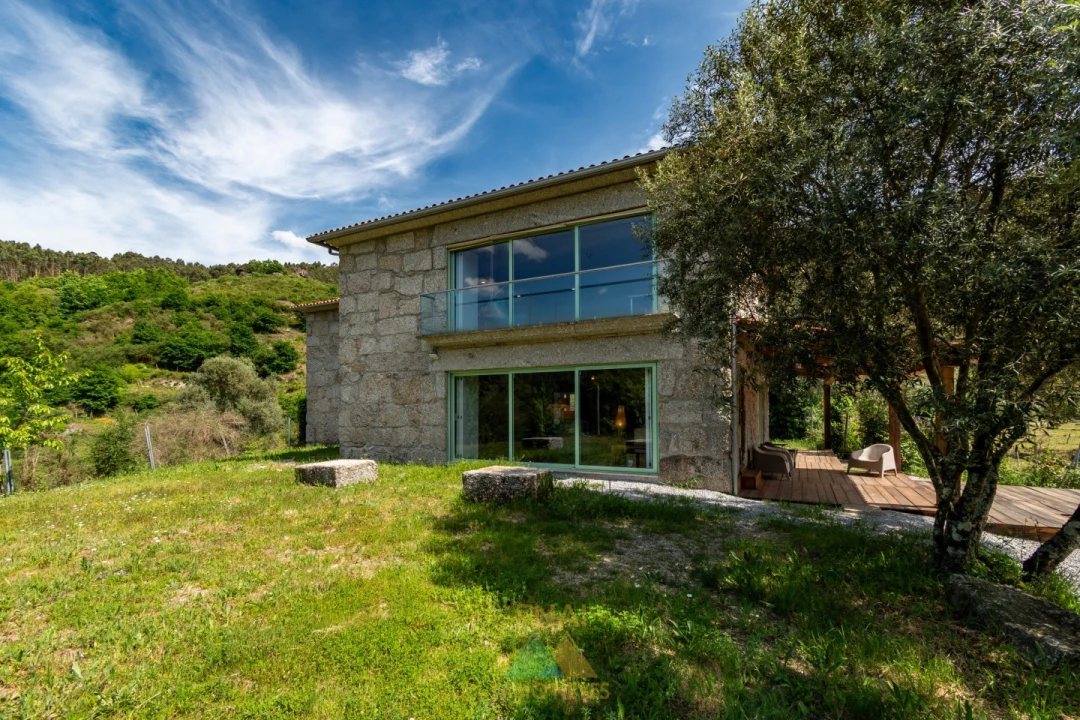 Moradia T3 para Venda em Caçarilhe e Infesta Foto 24