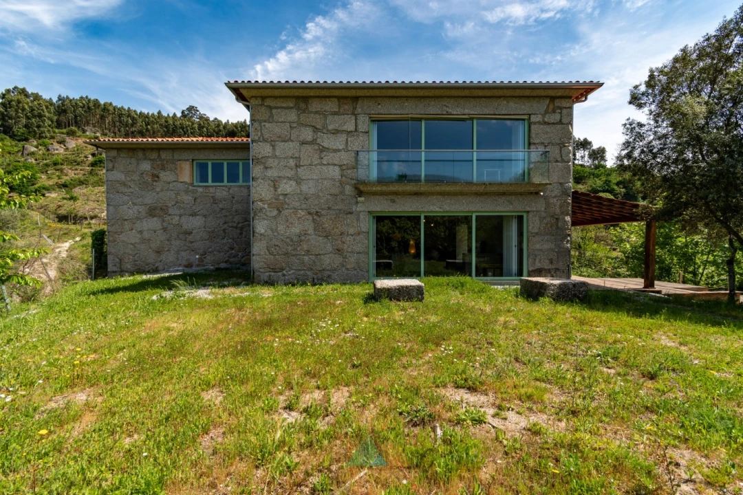 Moradia T3 para Venda em Caçarilhe e Infesta Foto 36