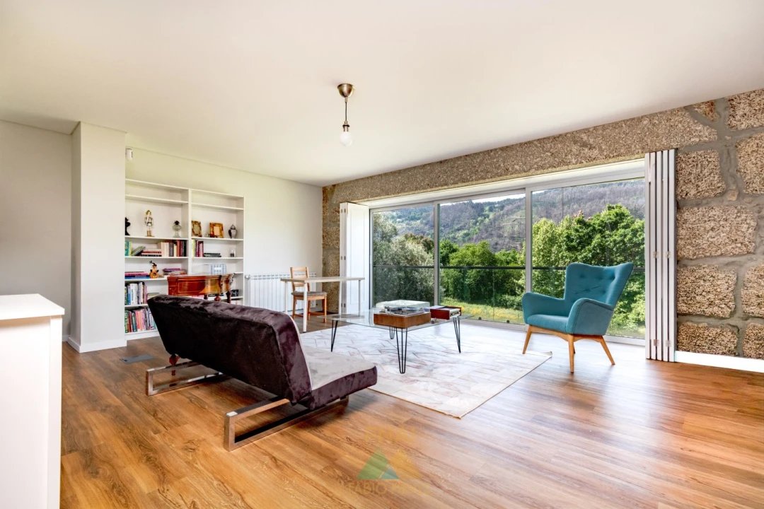 Moradia T3 para Venda em Caçarilhe e Infesta Foto 12