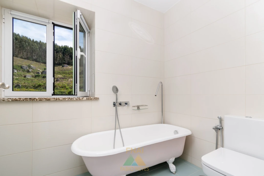 Moradia T3 para Venda em Caçarilhe e Infesta Foto 18