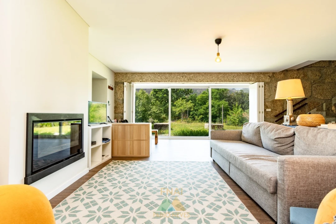 Moradia T3 para Venda em Caçarilhe e Infesta Foto 5