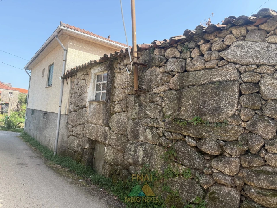 Moradia T1 para Venda em Sabadim Foto 5