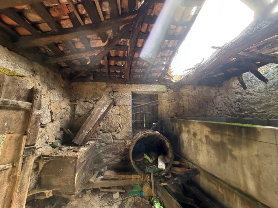 Moradia T1 para Venda em Sabadim Foto 12