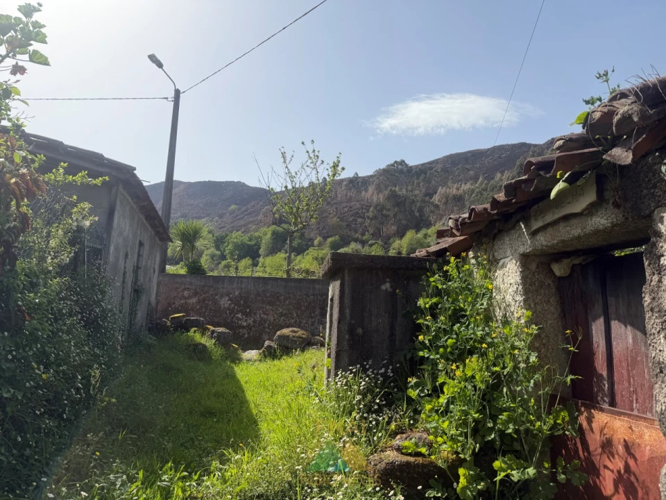 Moradia T1 para Venda em Sabadim Foto 17