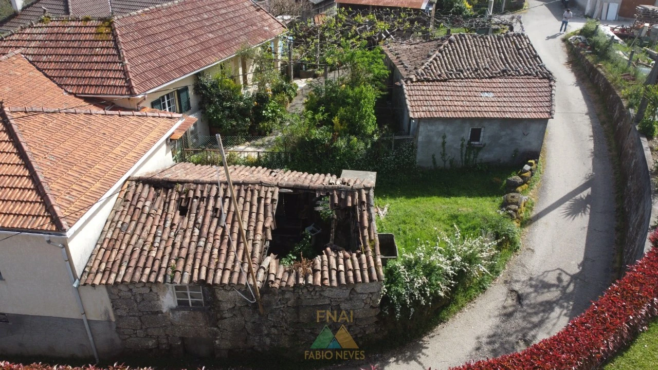 Moradia T1 para Venda em Sabadim Foto 28