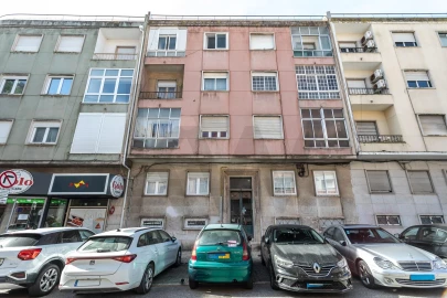 Apartamento T1 para Arrendamento em Benfica