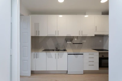 Apartamento T1 para Arrendamento em Benfica