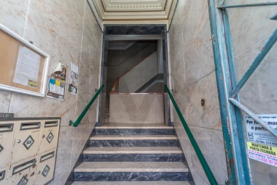 Apartamento T1 para Arrendamento em Benfica