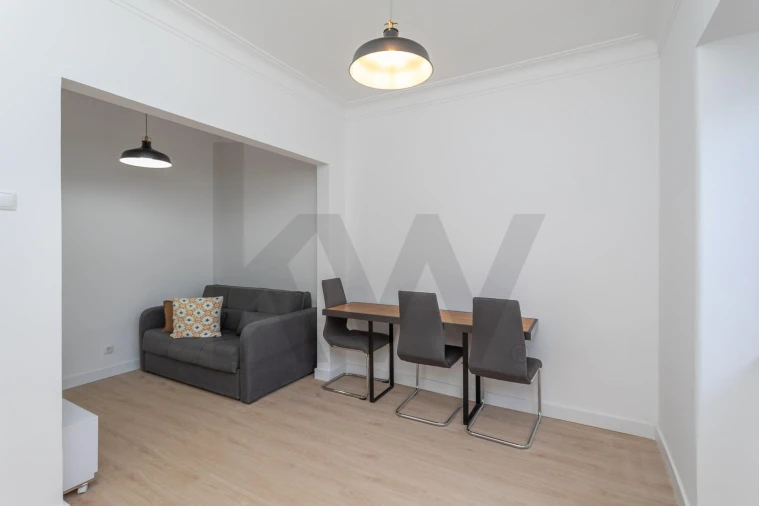 Apartamento T1 para Arrendamento em Benfica Foto 12