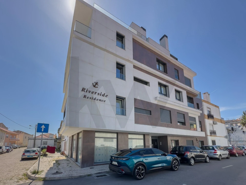 Apartamento T2 para Venda em Póvoa de Santa Iria e Forte da Casa Foto 23