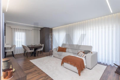 Apartamento T2 para Venda em Póvoa de Santa Iria e Forte da Casa