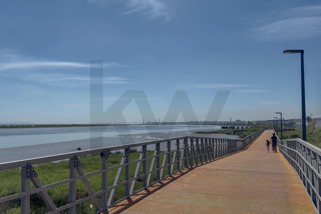 Apartamento T2 para Venda em Póvoa de Santa Iria e Forte da Casa Foto 26