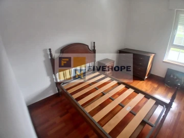 Apartamento T4 para Venda em Santo Antonio dos Olivais