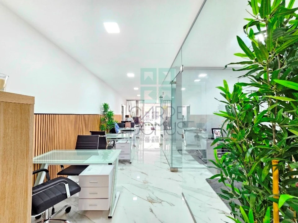 Loja para Venda em Carcavelos e Parede Foto 1