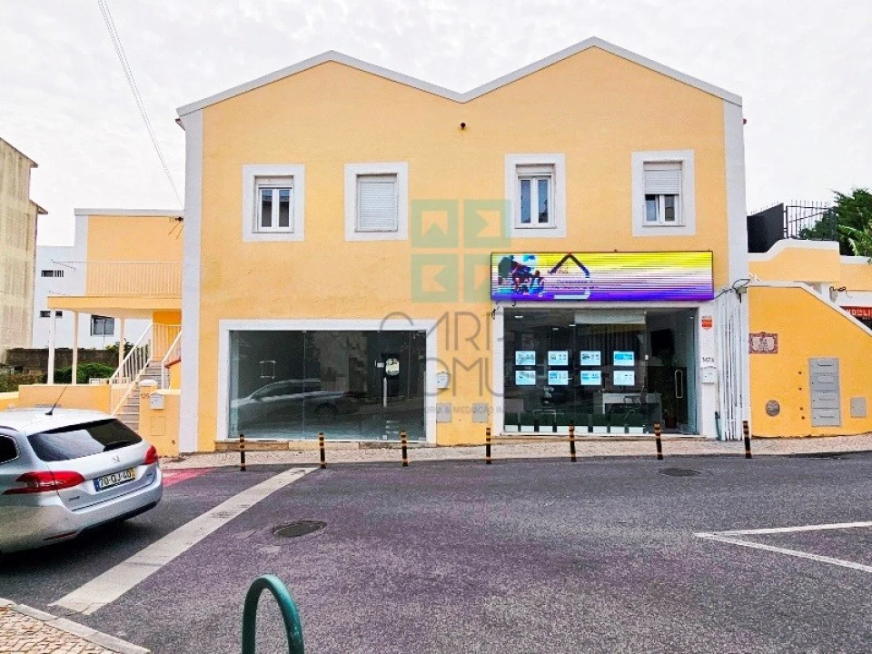 Loja para Venda em Carcavelos e Parede Foto 2