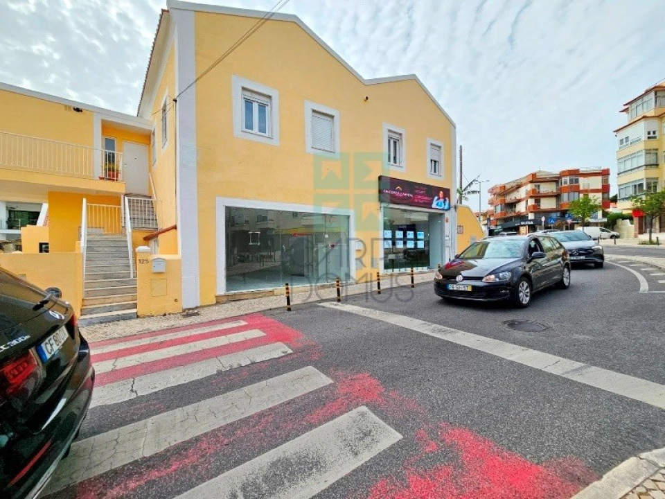 Loja para Venda em Carcavelos e Parede Foto 6