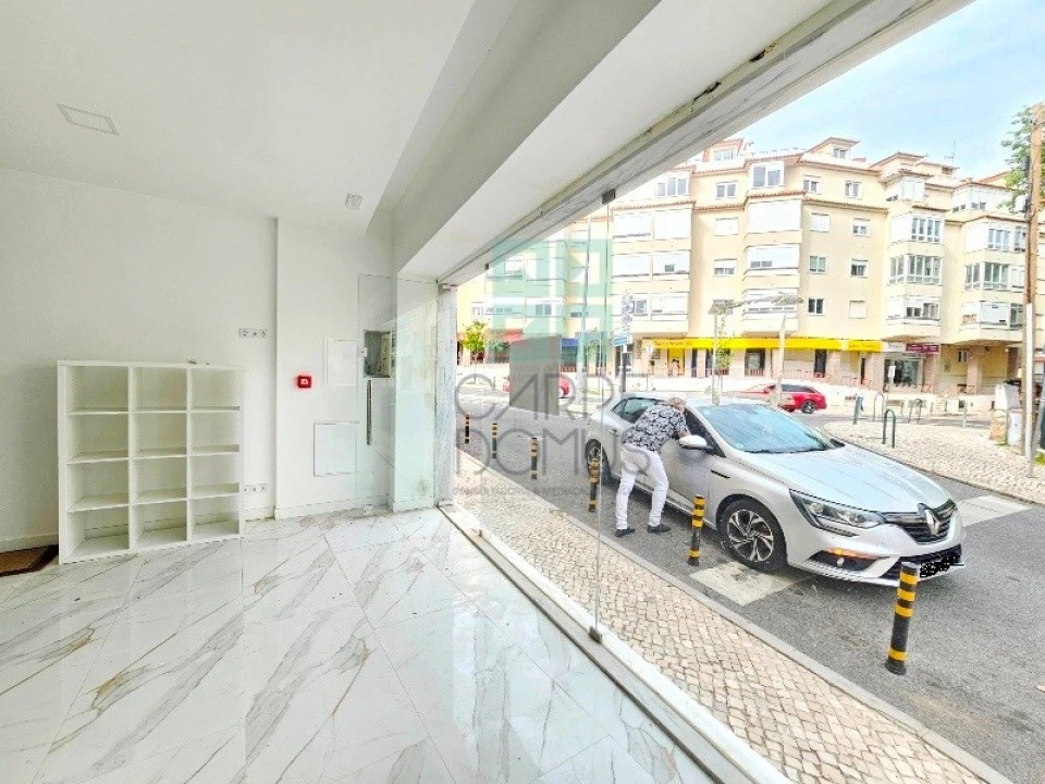 Loja para Venda em Carcavelos e Parede Foto 13