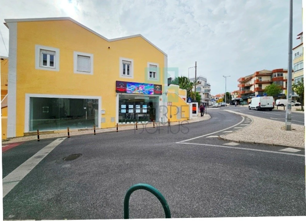 Loja para Venda em Carcavelos e Parede Foto 18