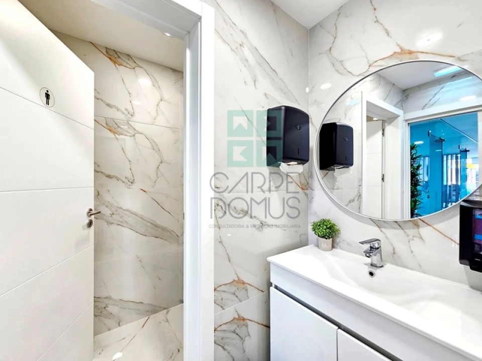 Loja para Venda em Carcavelos e Parede Foto 21