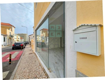Loja para Venda em Carcavelos e Parede