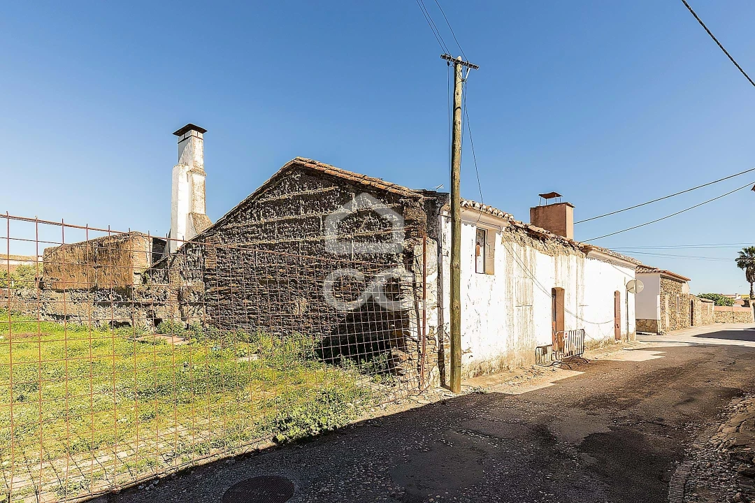 Moradia T4 para Venda em Amareleja Foto 59