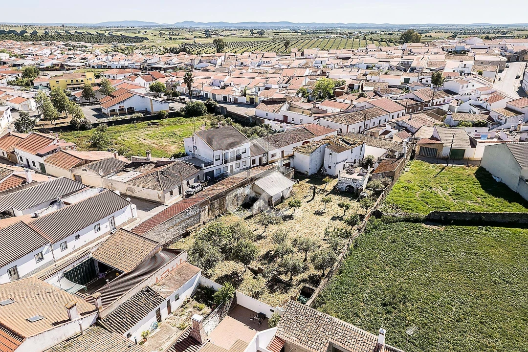 Moradia T4 para Venda em Amareleja Foto 80