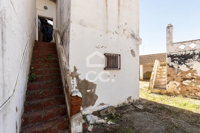 Moradia T4 para Venda em Amareleja