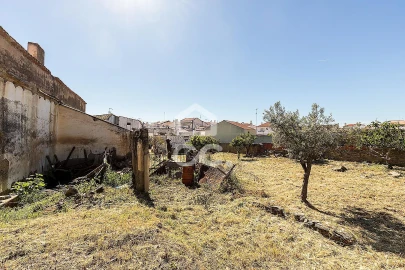 Moradia T4 para Venda em Amareleja