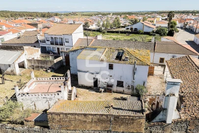 Moradia T4 para Venda em Amareleja