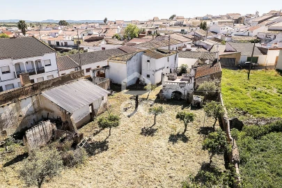 Moradia T4 para Venda em Amareleja