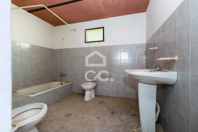 Moradia T4 para Venda em Amareleja