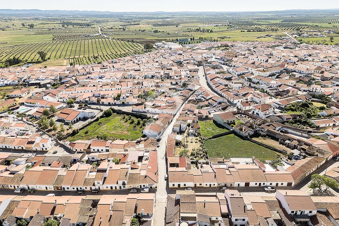 Moradia T4 para Venda em Amareleja Foto 82