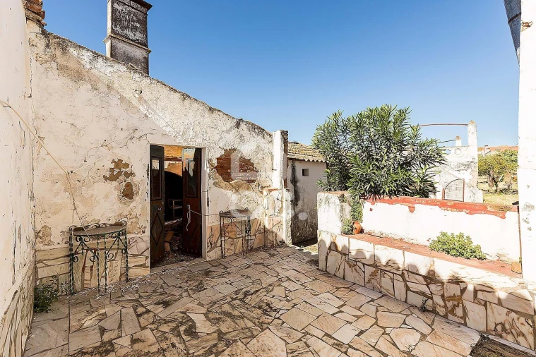 Moradia T4 para Venda em Amareleja Foto 33