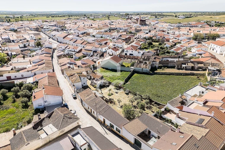 Moradia T4 para Venda em Amareleja Foto 74