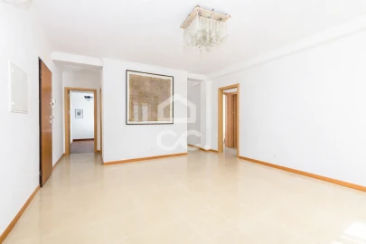 Apartamento T3 para Venda em Évora (São Mamede, Sé, São Pedro e Santo Antão)