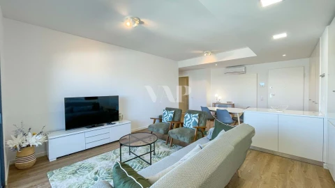 Apartamento T2 para Arrendamento em Faro (Sé e São Pedro)