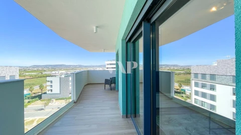 Apartamento T2 para Arrendamento em Faro (Sé e São Pedro)