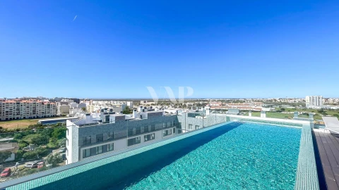 Apartamento T2 para Arrendamento em Faro (Sé e São Pedro)