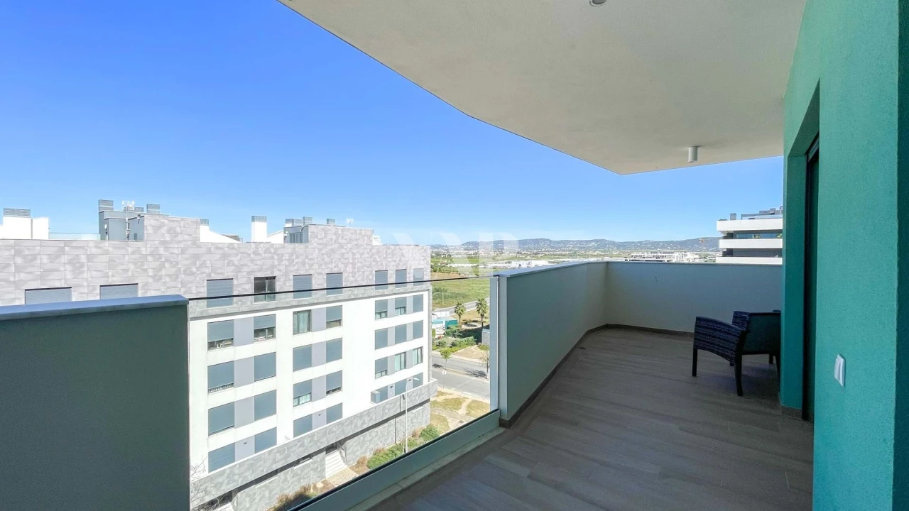 Apartamento T2 para Arrendamento em Faro (Sé e São Pedro) Foto 18