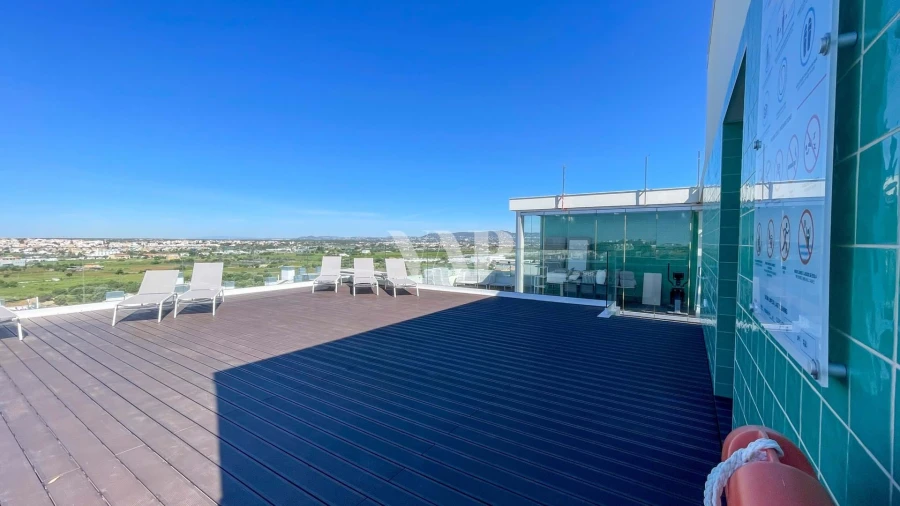 Apartamento T2 para Arrendamento em Faro (Sé e São Pedro) Foto 25