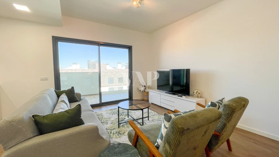 Apartamento T2 para Arrendamento em Faro (Sé e São Pedro) Foto 6